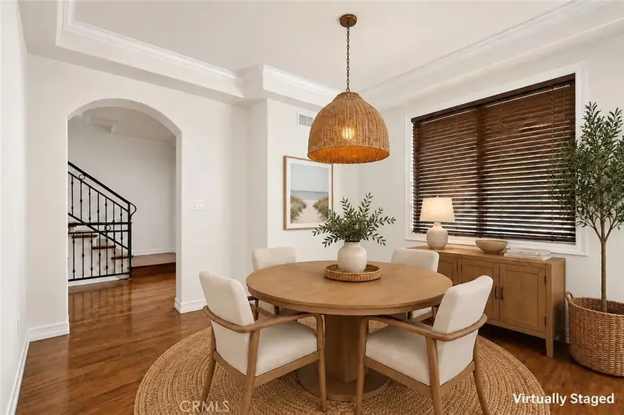 1551 Artesia Boulevard #4, Manhattan Beach, CA 90266 - #3