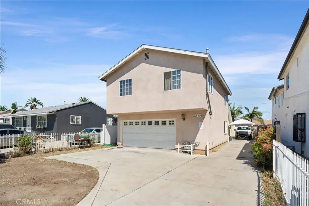 227 E 110th, Los Angeles, CA 90061 - #1