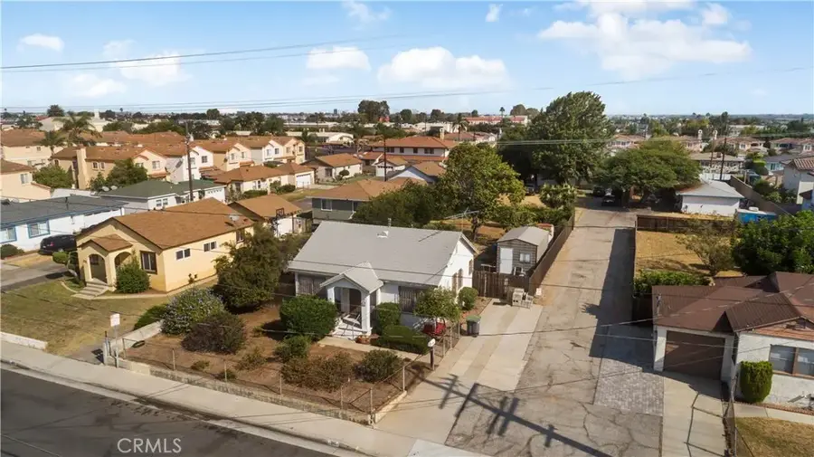 215 E 220th, Carson, CA 90745 - #3