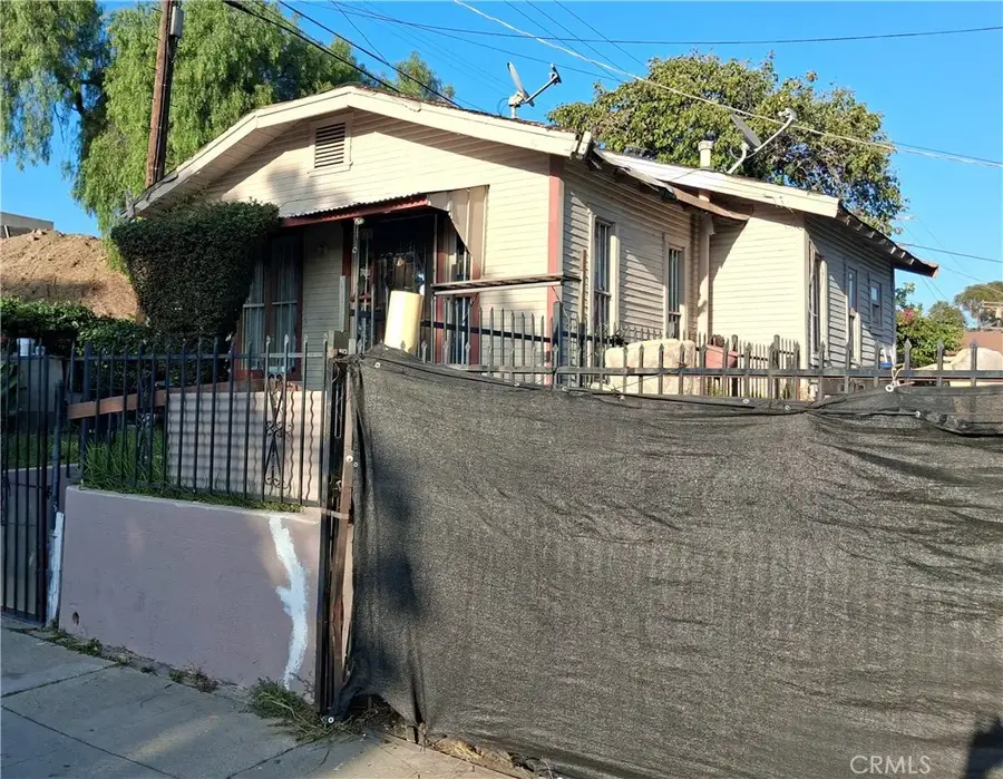 11714 S San Pedro, Los Angeles, CA 90061 - #3