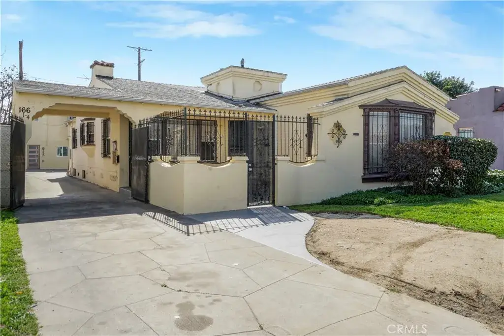 162 W 65th Street, Los Angeles, CA 90003 - #1