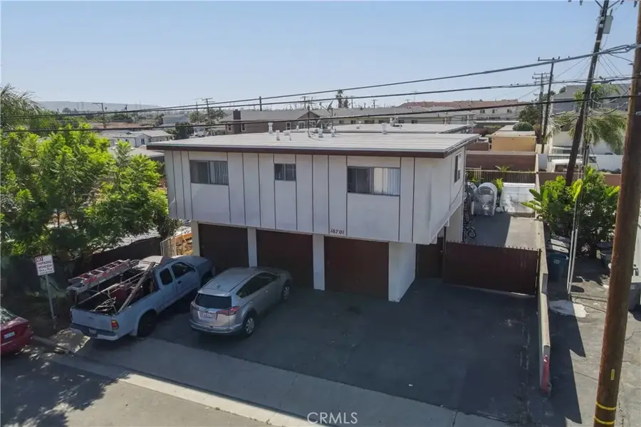 16701 S Berendo, Gardena, CA 90247 - #2