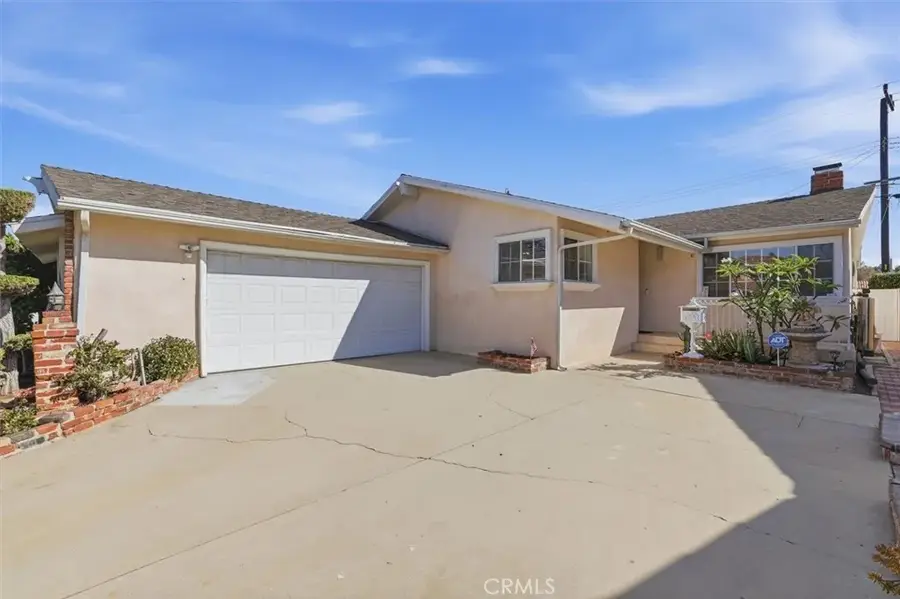 1952 W 233rd St, Torrance, CA 90501 - #2