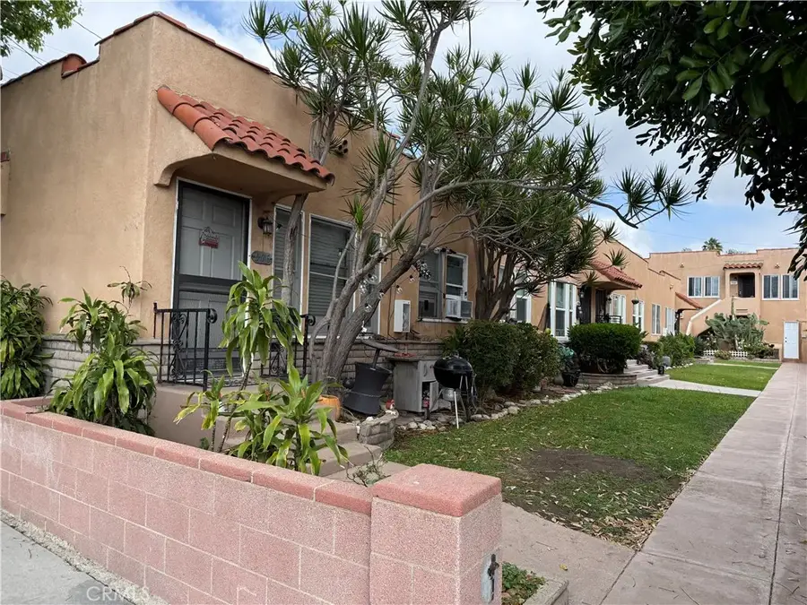 566 W 17th, San Pedro, CA 90731 - #3