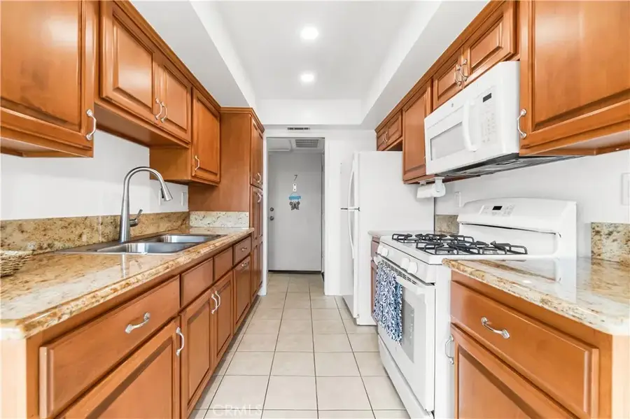 1414 260th Street #7, Harbor City, CA 90710 - #3