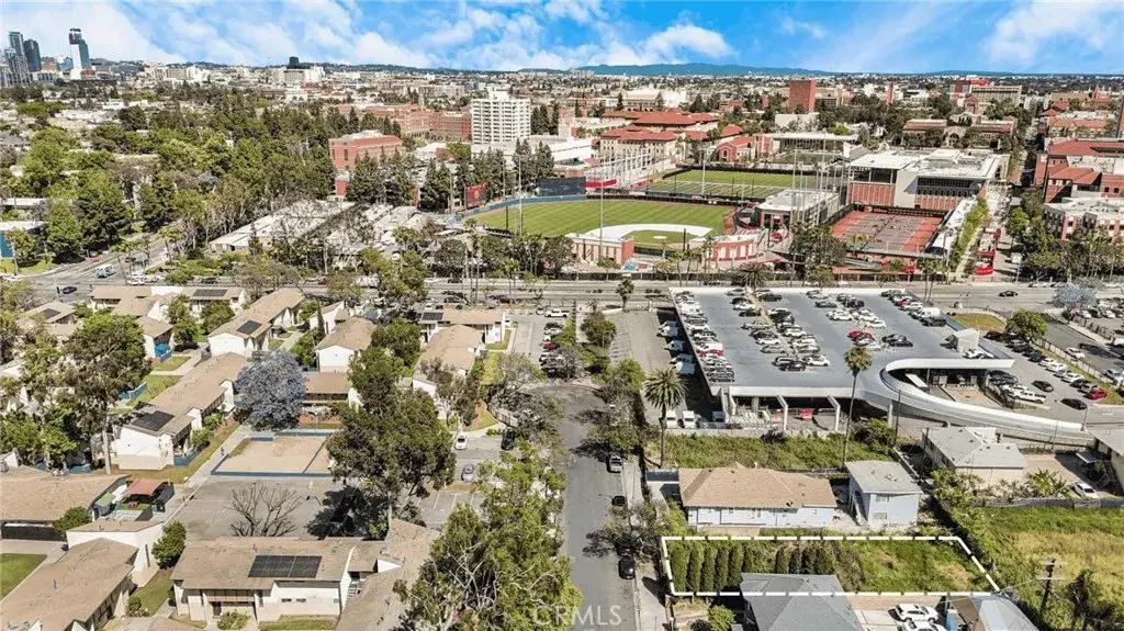 1146 W 35th, Los Angeles, CA 90007 - #1