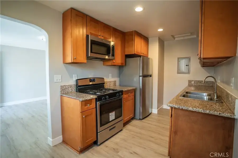 706 W 90th, Los Angeles, CA 90044 - #2