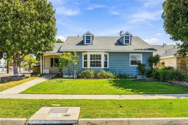2956 Ladoga Avenue, Long Beach, CA 90815