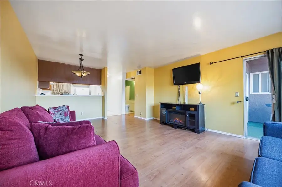 2507 E 15th Street #109, Long Beach, CA 90804 - #3