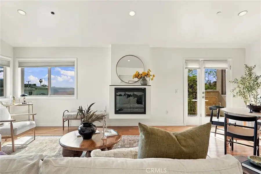1420 S Bundy Drive #405, Los Angeles, CA 90025 - #2