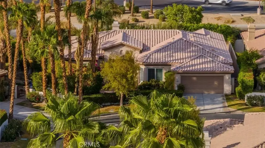 47085 Via Antibes, La Quinta, CA 92253 - #3