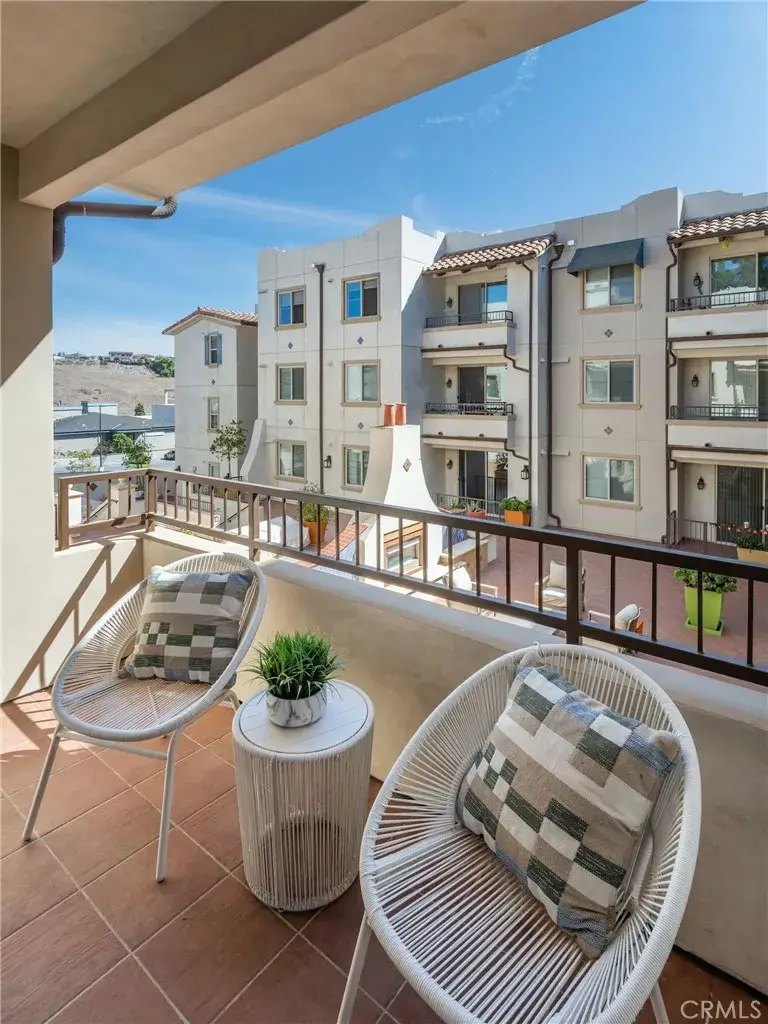 627 Deep Valley #416, Palos Verdes Peninsula, CA 90274 - #3