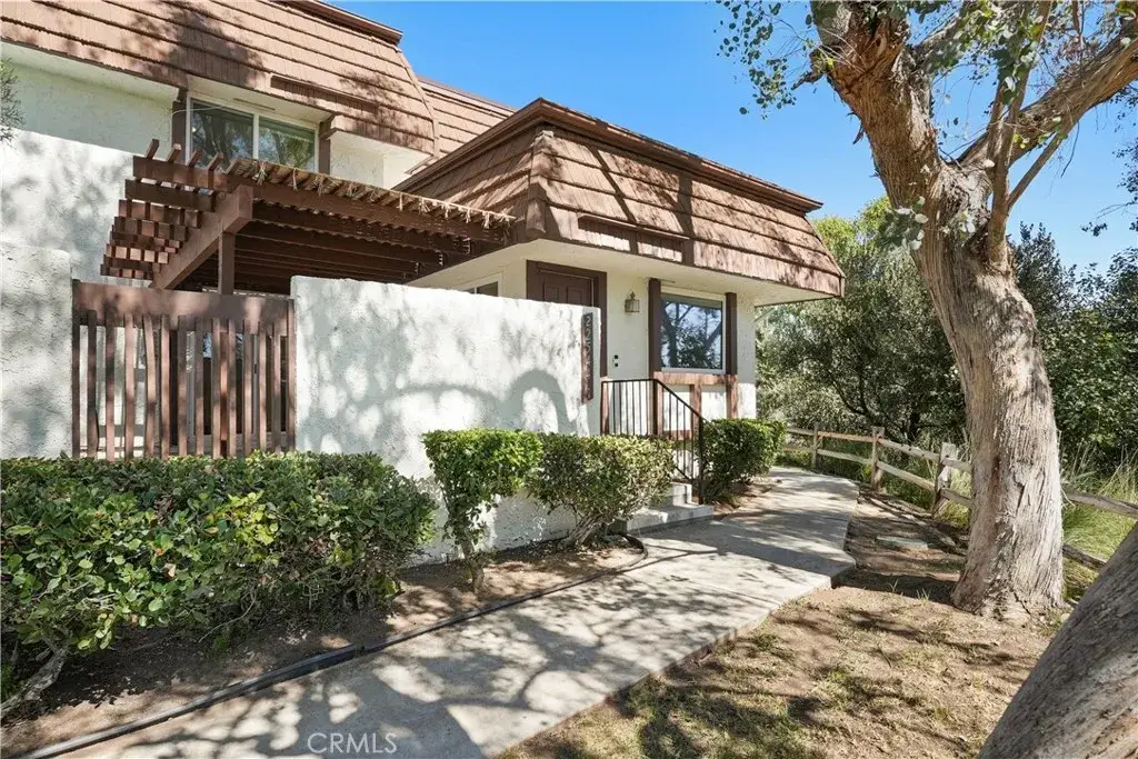 22544 Jeffrey Mark Court #1, Chatsworth, CA 91311 - #1