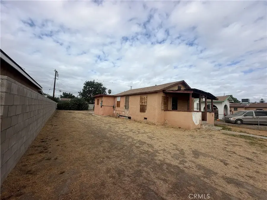 423 Dover, Delano, CA 93215 - #2