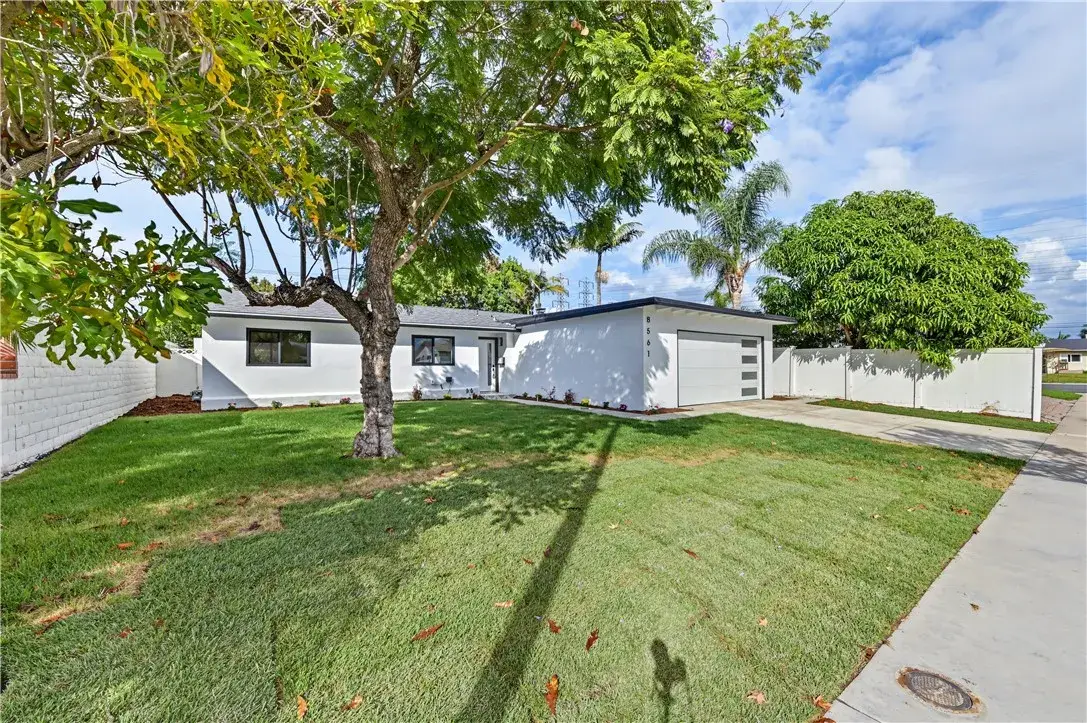 8561 Donald Circle, Huntington Beach, CA 92647 - #1