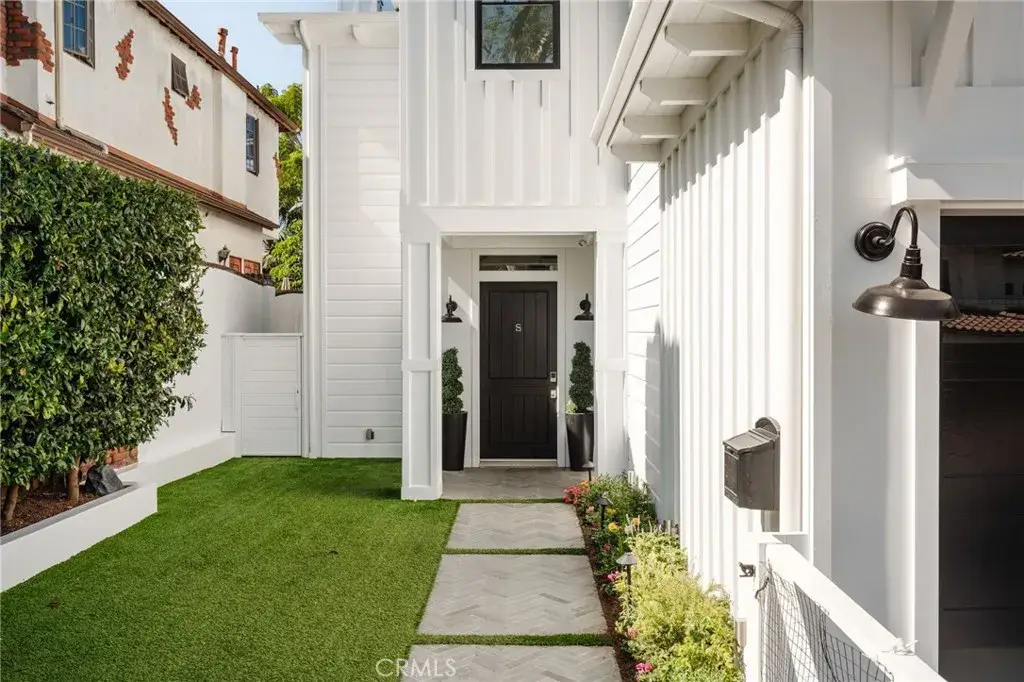 3521 Laurel Avenue, Manhattan Beach, CA 90266 - #1
