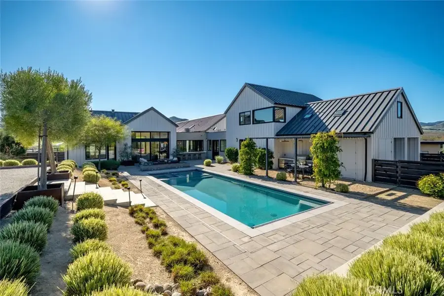 280 Jespersen Lane, San Luis Obispo, CA 93401 - Image #2