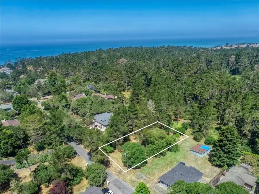 1275 Warren, Cambria, CA 93428 - Image #2