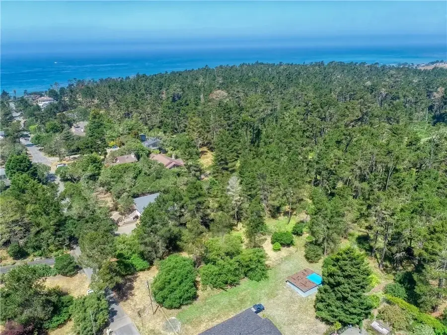 1275 Warren, Cambria, CA 93428 - Image #3