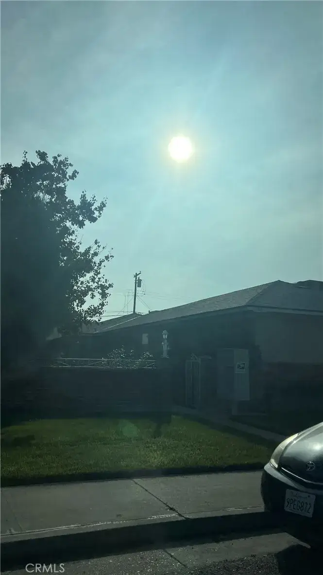 3462 E Clinton, Fresno, CA 93703 - Image #3