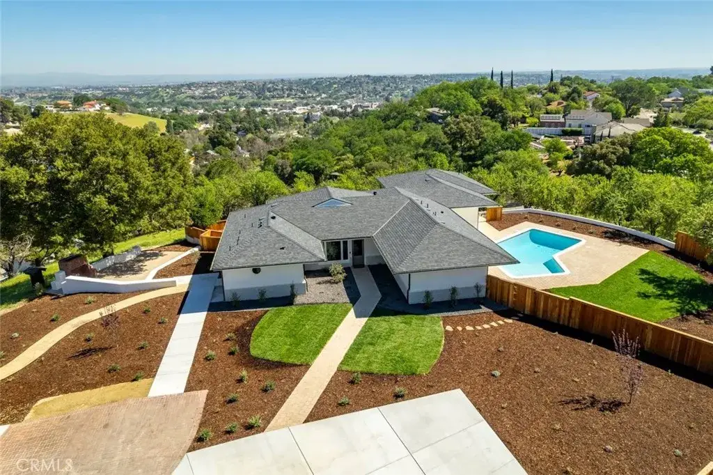 1026 Merry Hill Road, Paso Robles, CA 93446 - #1