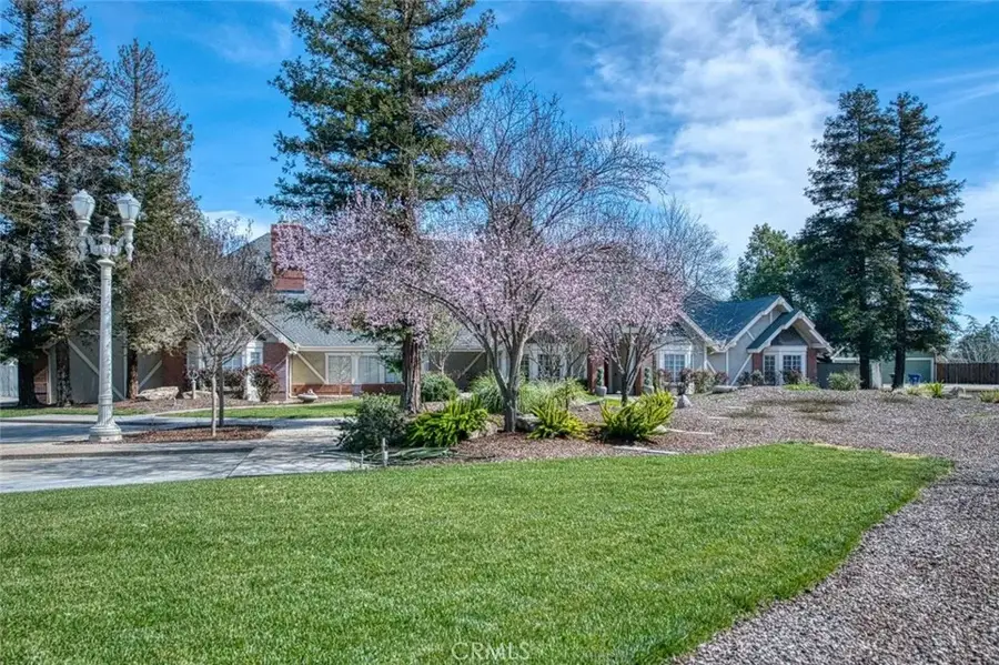 7272 N Traverse, Clovis, CA 93619 - #2