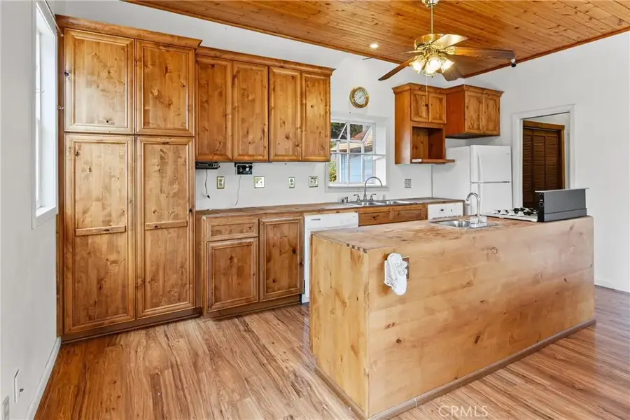 1517 Olive St., Paso Robles, CA 93446 - #3