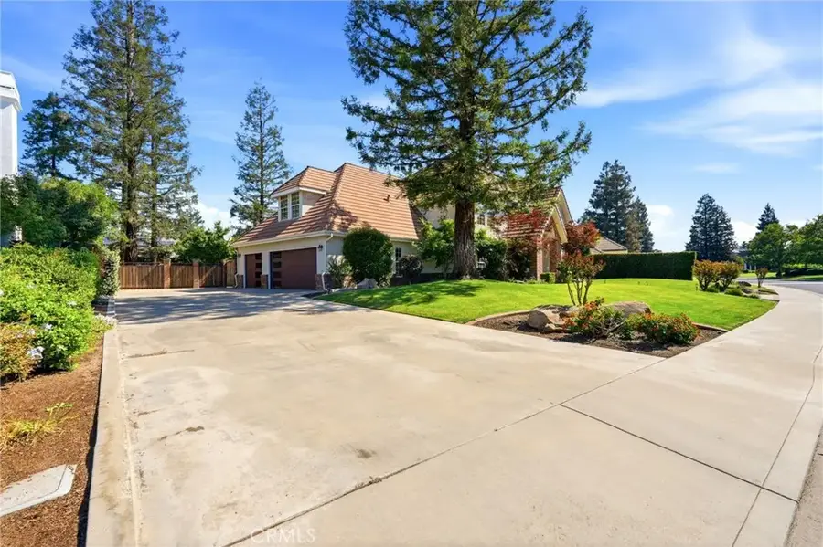 5036 Lakewood, Visalia, CA 93291 - #3