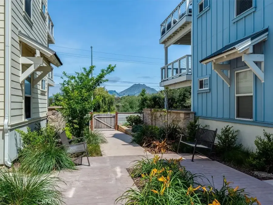 945 Madonna #103, San Luis Obispo, CA 93405 - #3