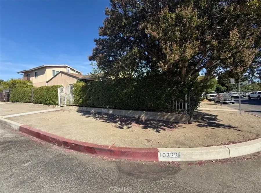 10322 Rincon Avenue, Pacoima, CA 91331 - #2