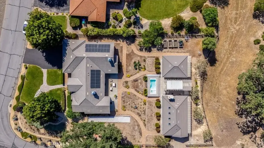 3200 Rancho Viejo, Atascadero, CA 93422 - #2