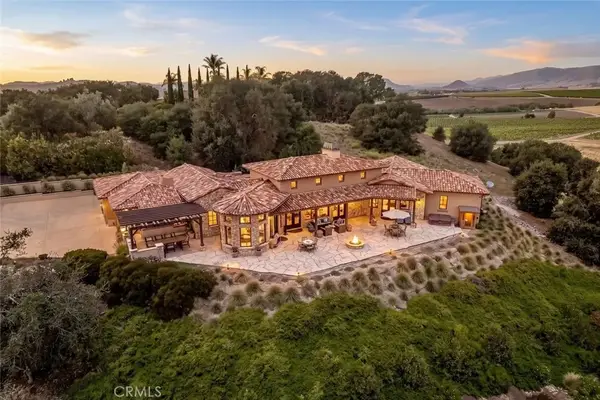 2350 Camino Edna, San Luis Obispo, CA 93401