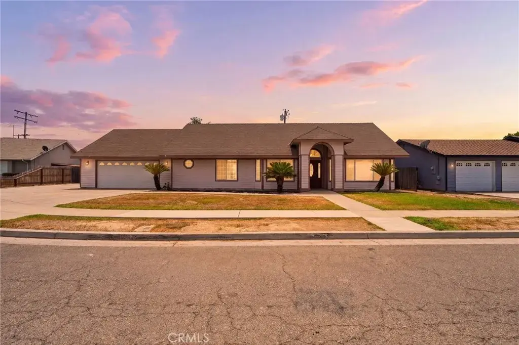 1487 Boyd Court, Tulare, CA 93274 - #1
