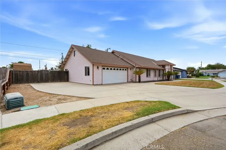 1487 Boyd Court, Tulare, CA 93274 - #3