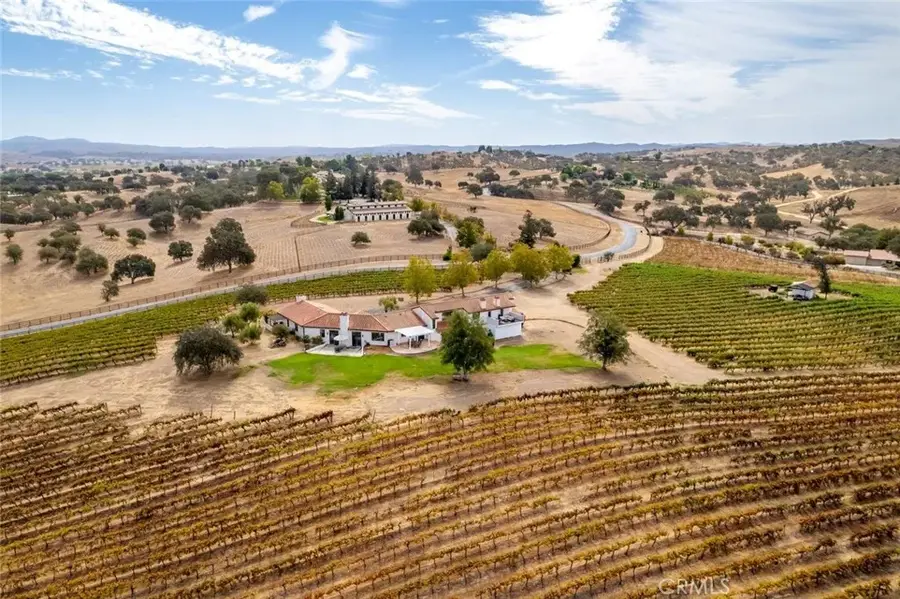 5675 Iron Gate, Paso Robles, CA 93446 - #2
