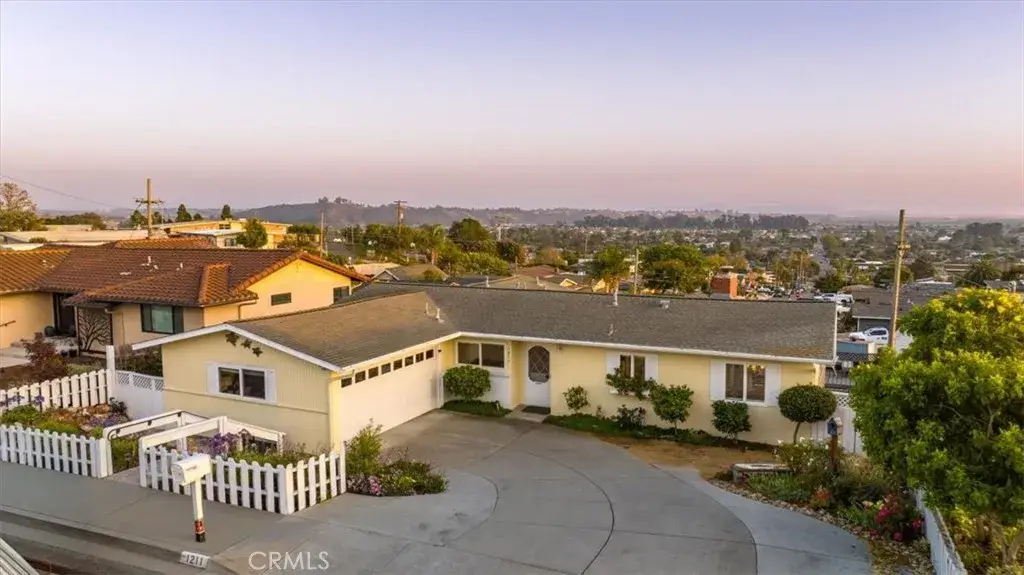 1211 Montego, Arroyo Grande, CA 93420 - #1