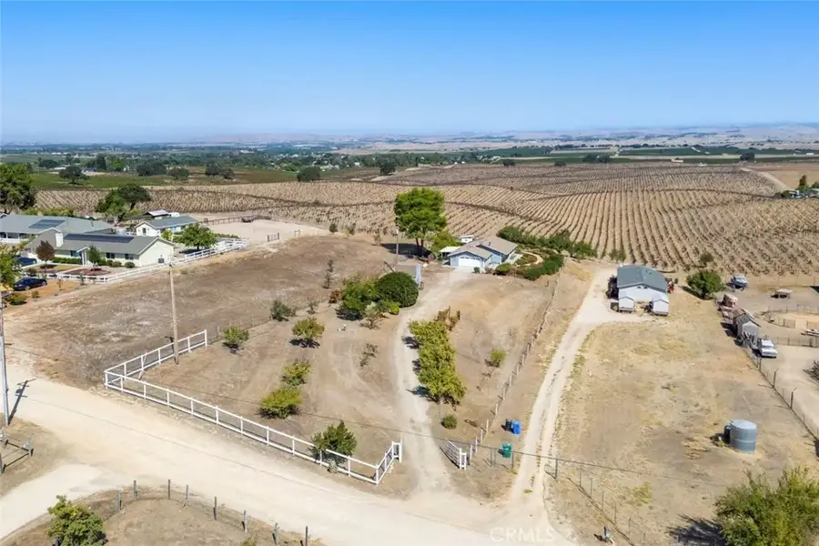 7170 Iverson, Paso Robles, CA 93446 - #3