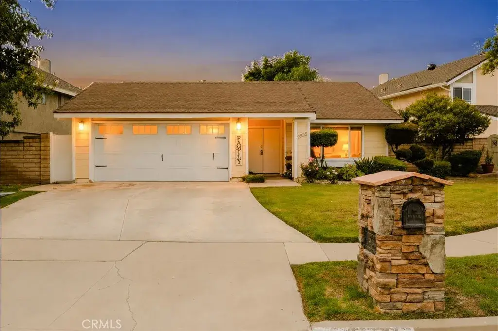 2905 El Paso Ave, Simi Valley, CA 93063 - #1