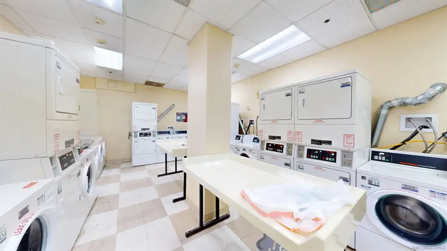 801 National City Blvd #UNIT 1002, National City, CA 91950 - Image #2