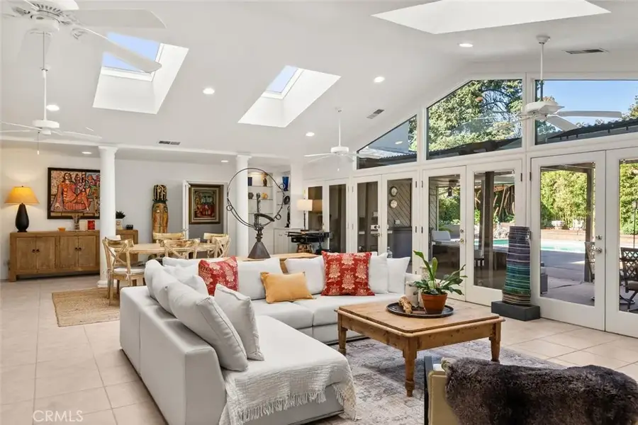 794 Filbert Avenue, Chico, CA 95926 - Image #3