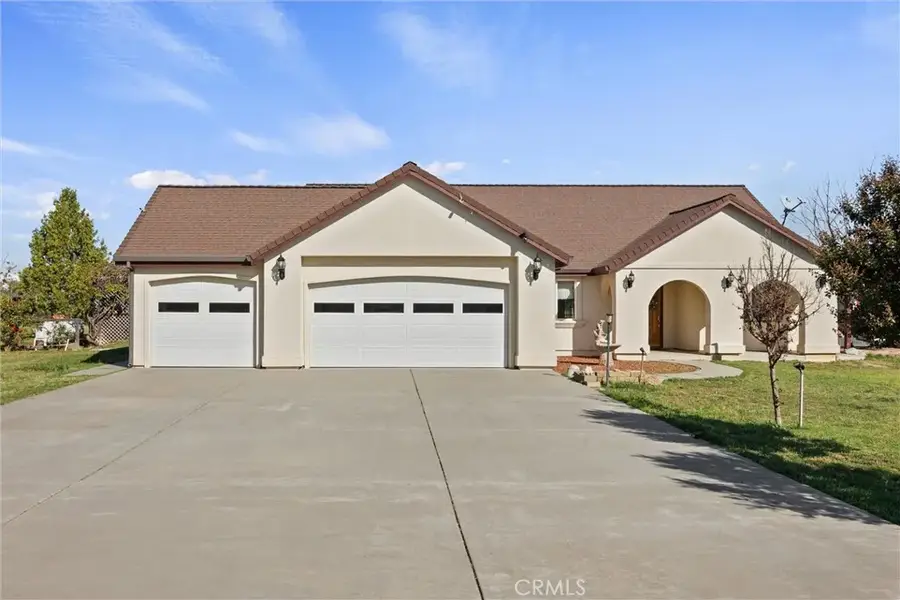 23004 Smith, Gerber, CA 96035 - Image #3