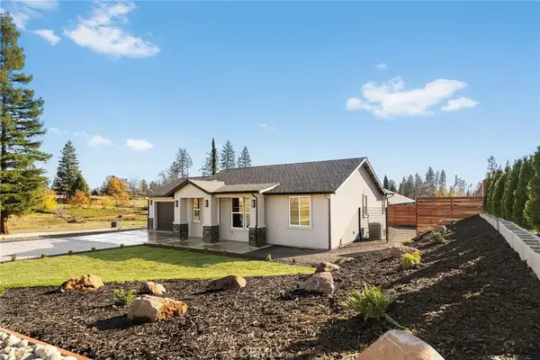 1610 Young, Paradise, CA 95969