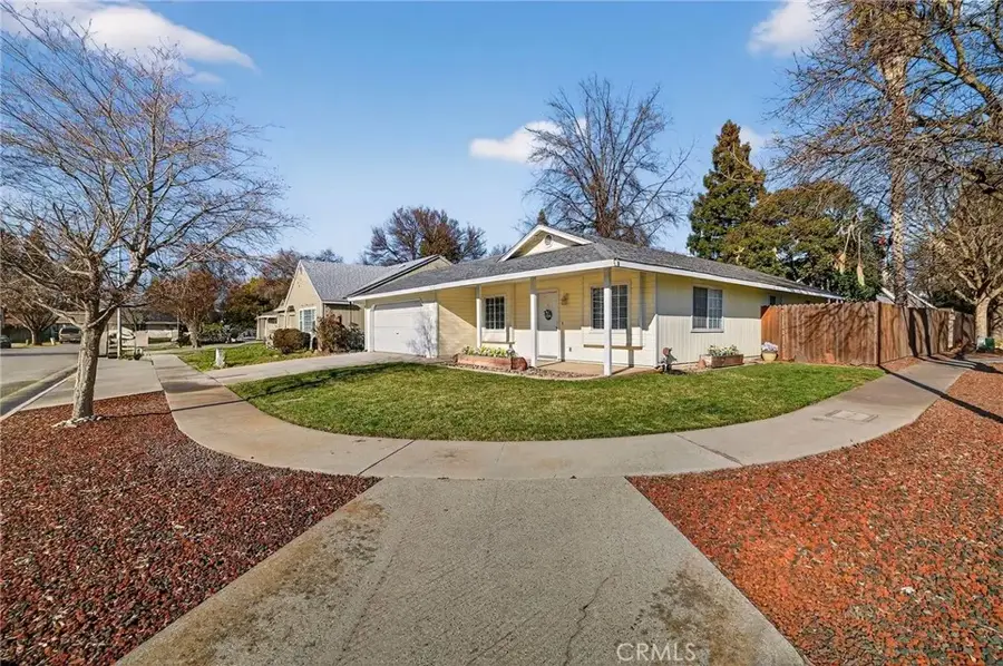 2767 Lowell Dr, Chico, CA 95973 - Image #2