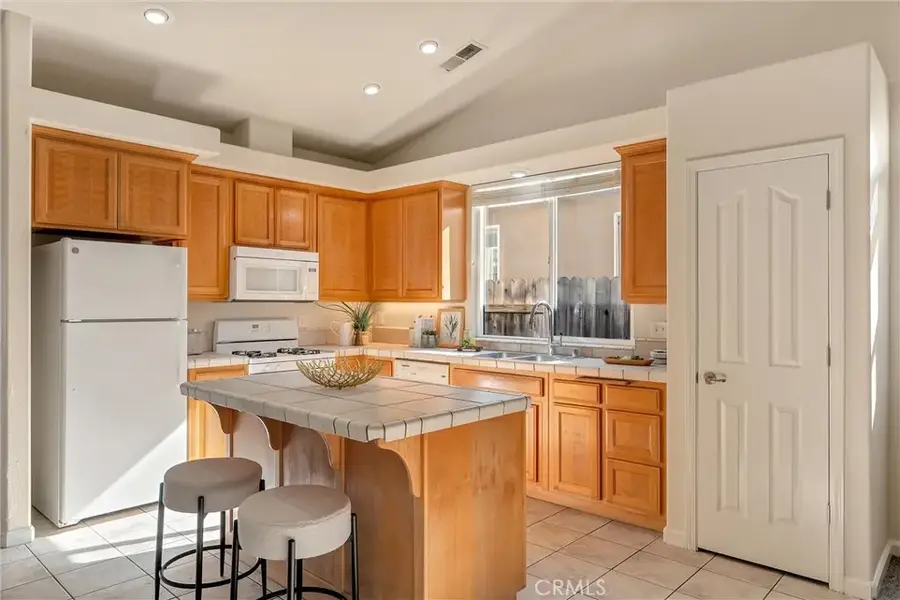 1025 Raven Lane, Chico, CA 95926 - Image #3