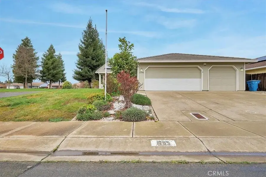 1795 Donald Court, Yuba City, CA 95993 - #3