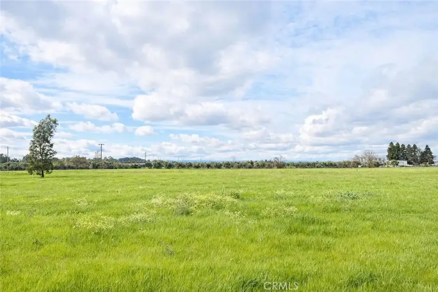 3781 Columbia, Corning, CA 96021 - #3