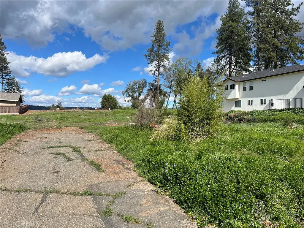 879 Waggoner, Paradise, CA 95969 - #1