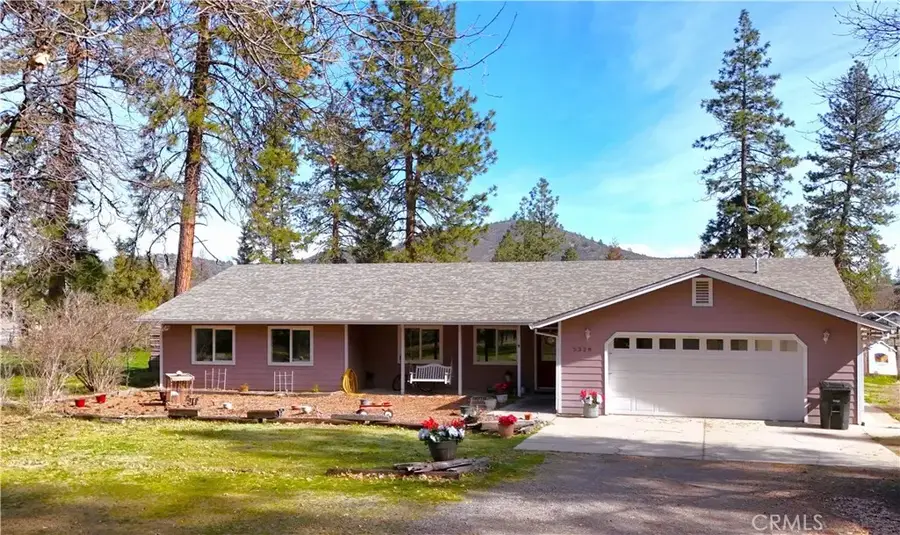 5328 Woodland Dr, Yreka, CA 96097 - #2