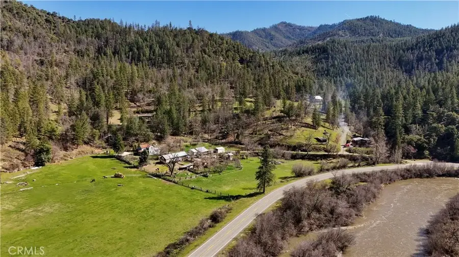 30834 State Hwy 96, Horse Creek, CA 96050 - #3