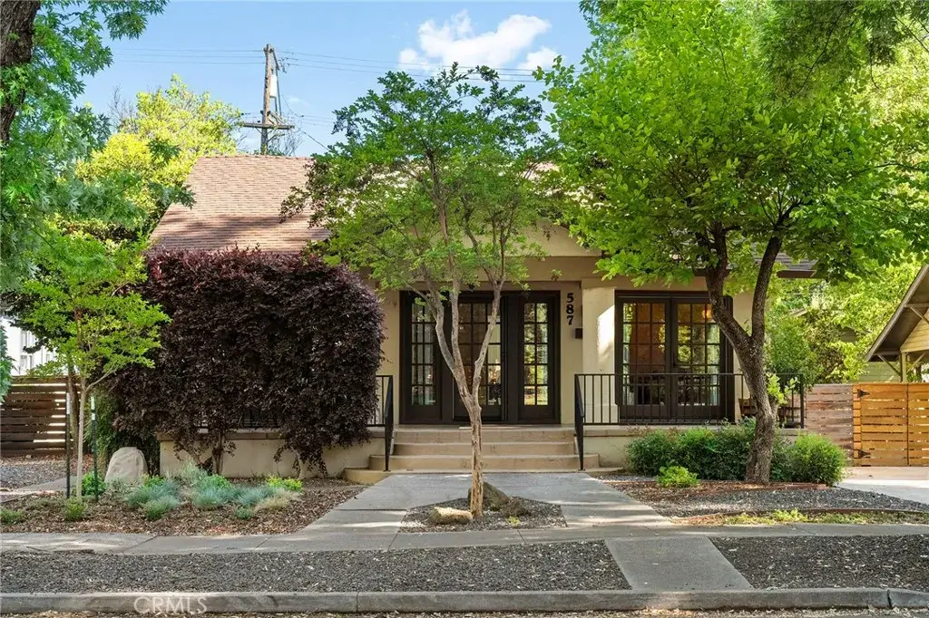 587 E 3rd, Chico, CA 95928 - #1
